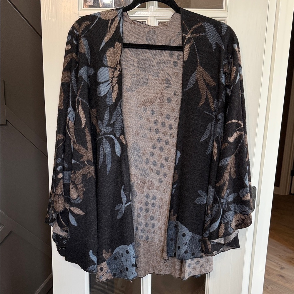 Vintage 100% Cashmere Black Blue Floral Wrap Shawl Cape Size OS
